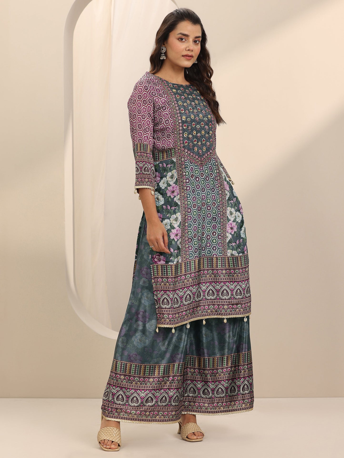 Grey Printed Chinon Straight Suit Set With Dupatta