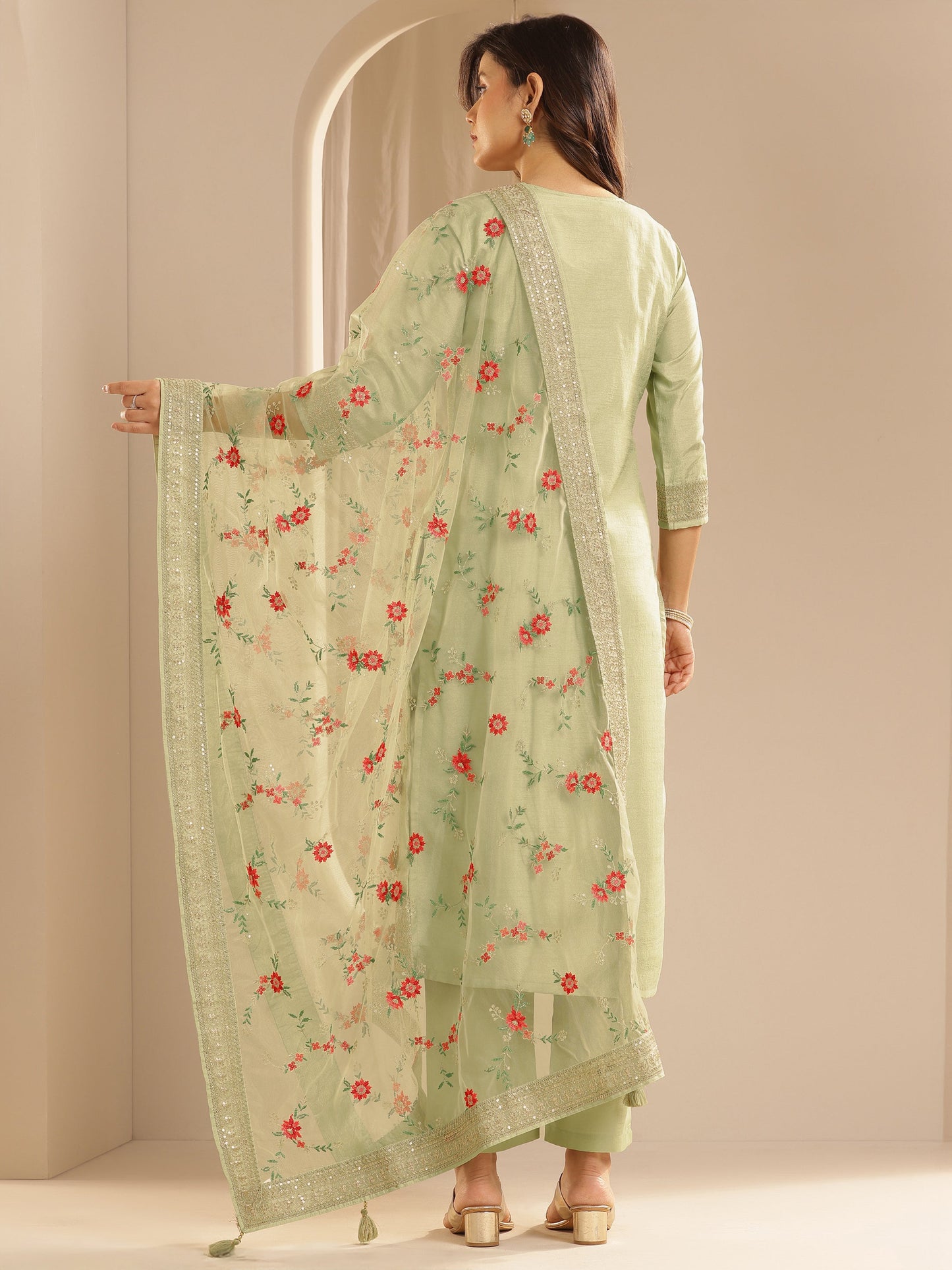 Green Woven Design Silk Blend Straight Suit Set With Dupatta