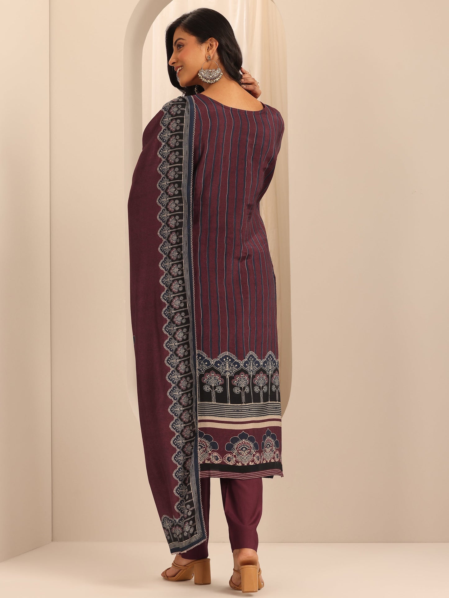 Maroon Printed Muslin Straight Suit Set With Dupatta