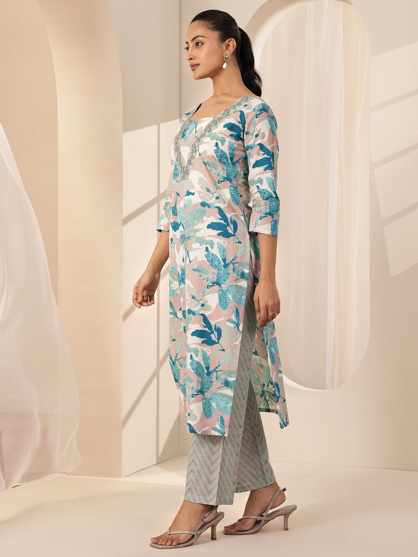 Off White Printed Cotton Straight Suit Sets With Dupatta