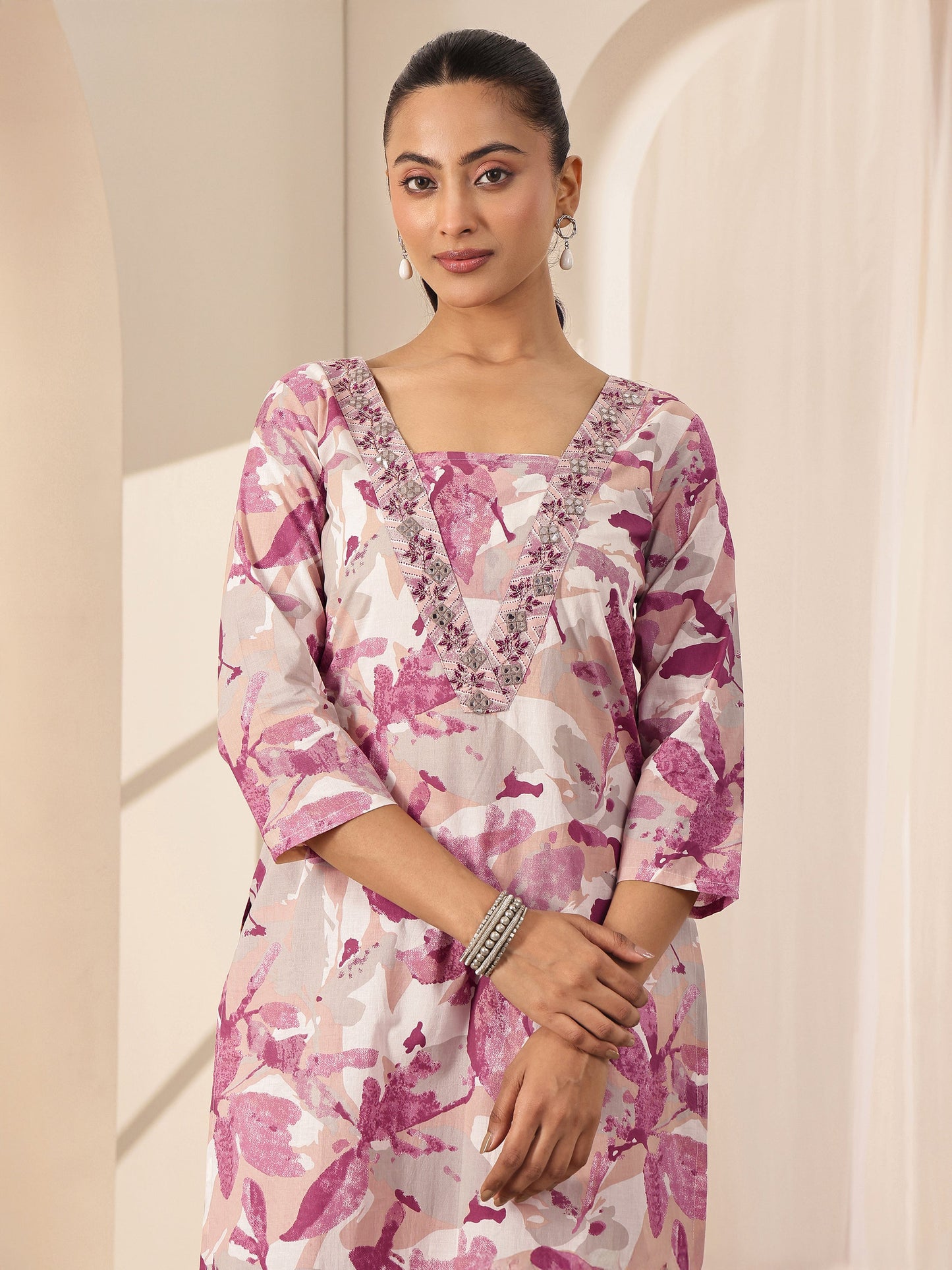 Off White Printed Cotton Straight Suit Sets With Dupatta