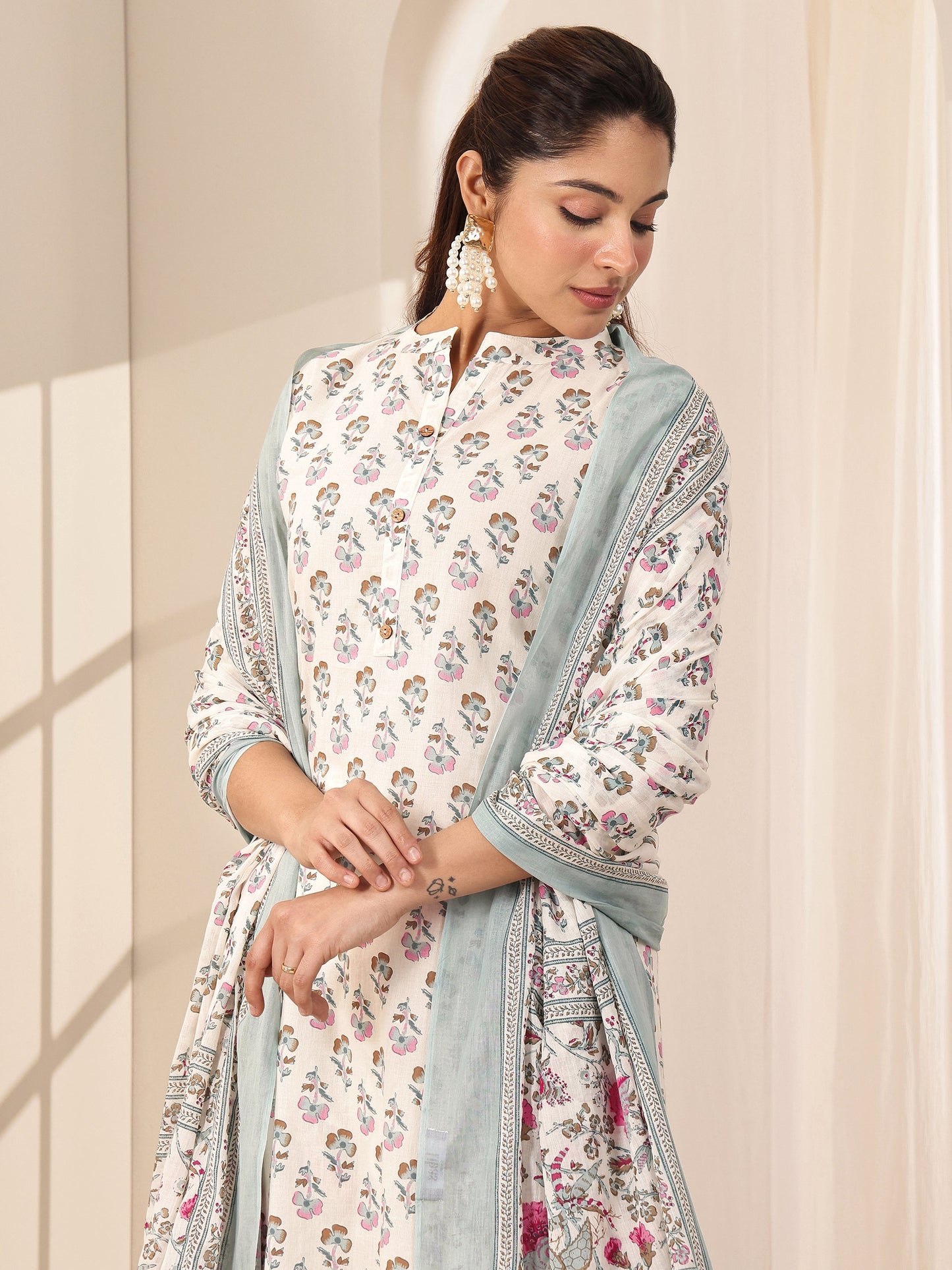 Off White Printed Cotton Straight Suit Sets With Dupatta