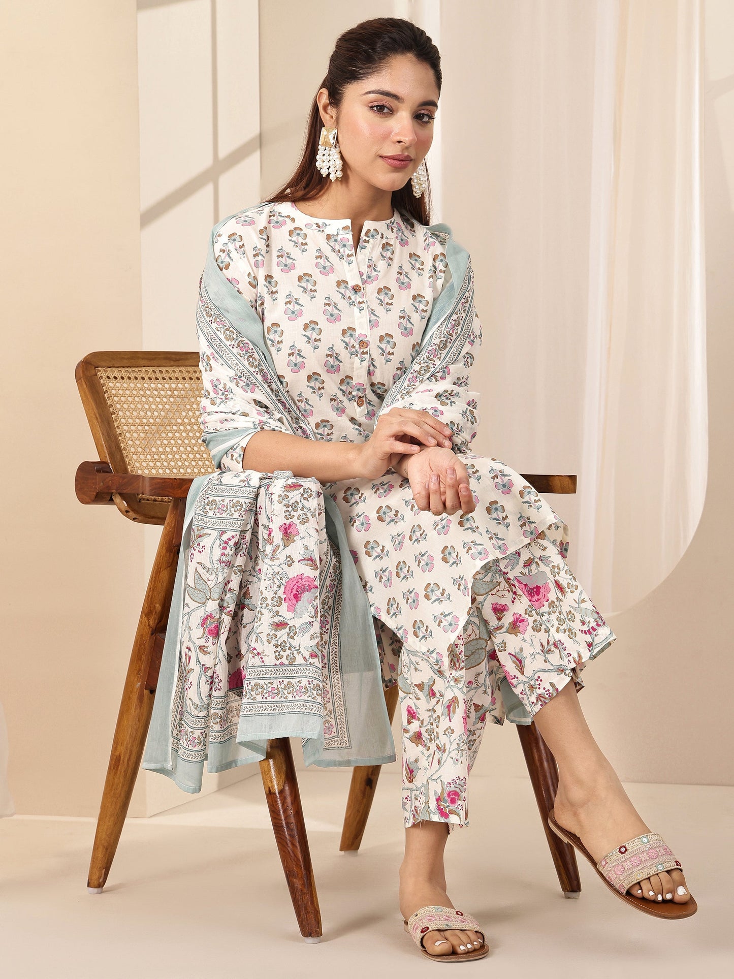 Off White Printed Cotton Straight Suit Sets With Dupatta