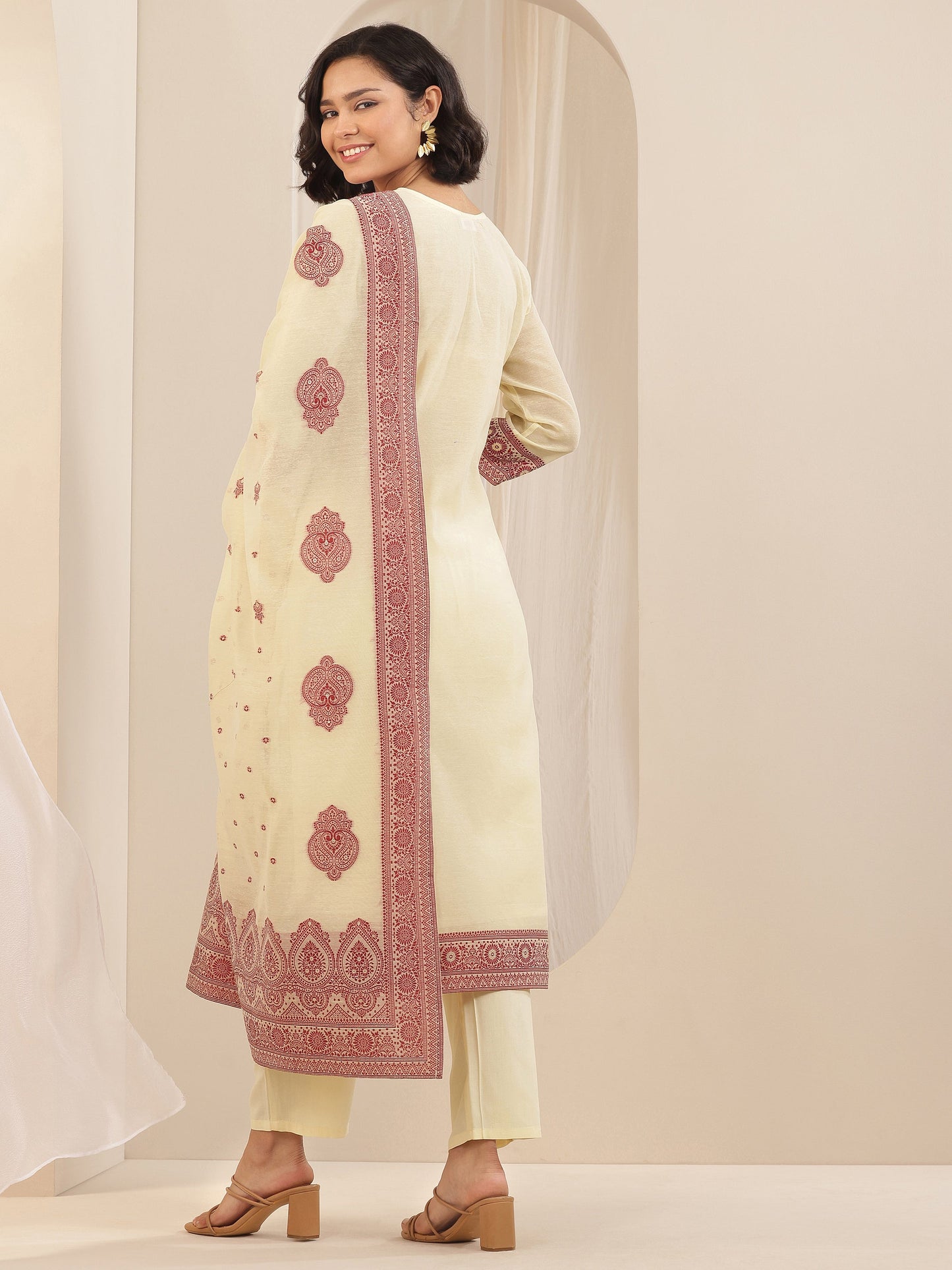 Cream Self Design Chanderi Silk Straight Suit Sets With Dupatta