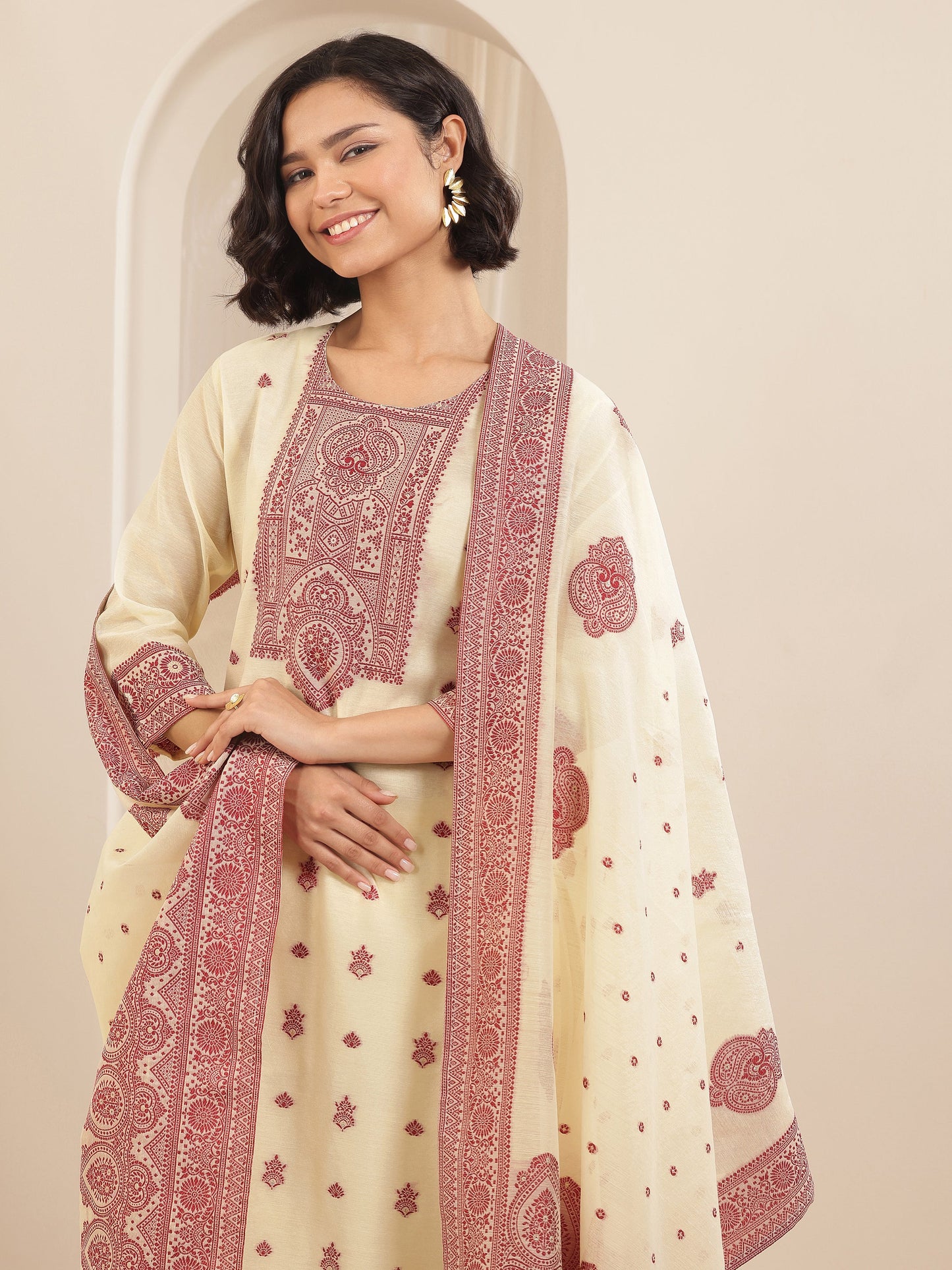 Cream Self Design Chanderi Silk Straight Suit Sets With Dupatta