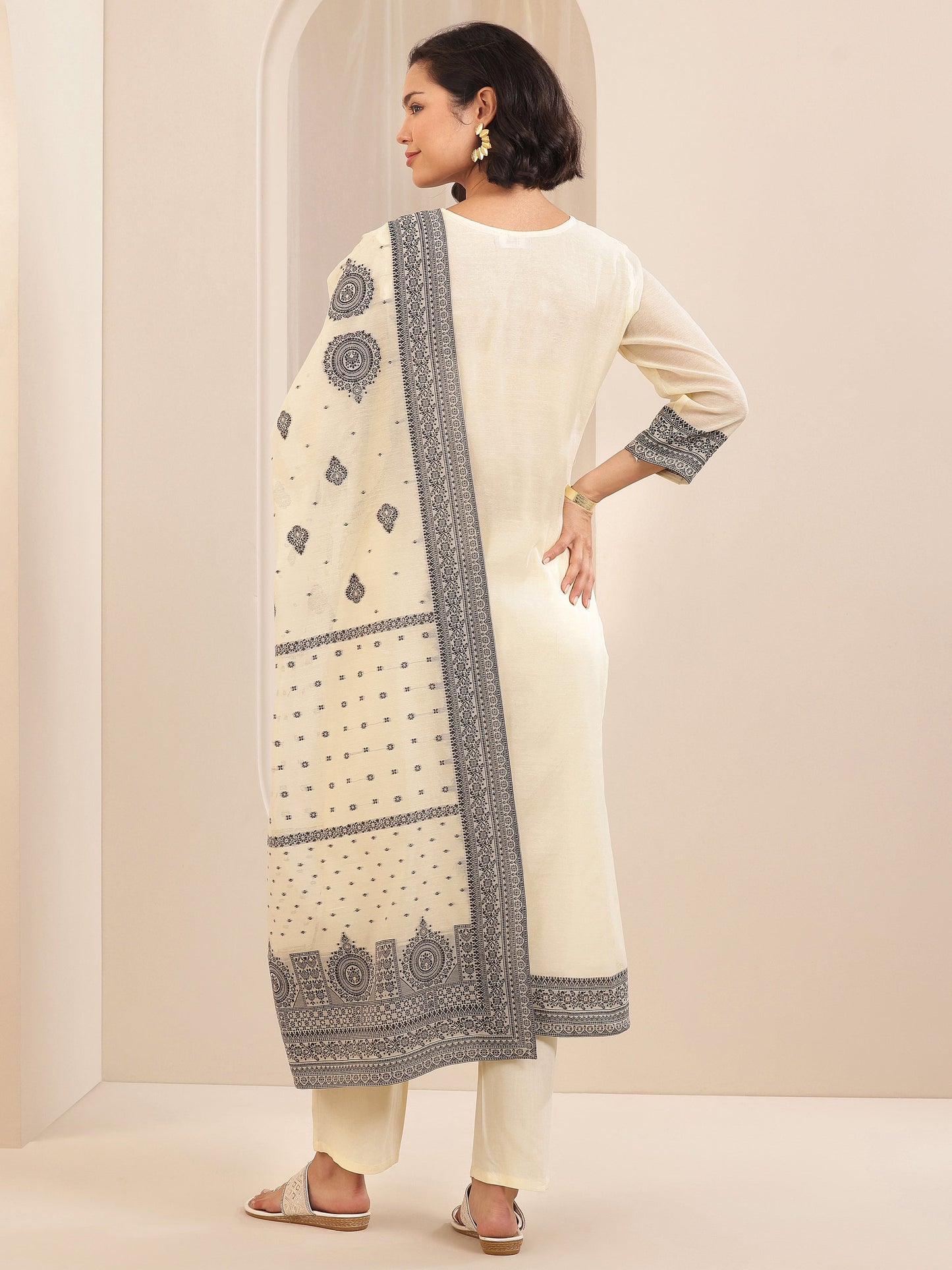 Cream Self Design Chanderi Silk Straight Suit Sets With Dupatta