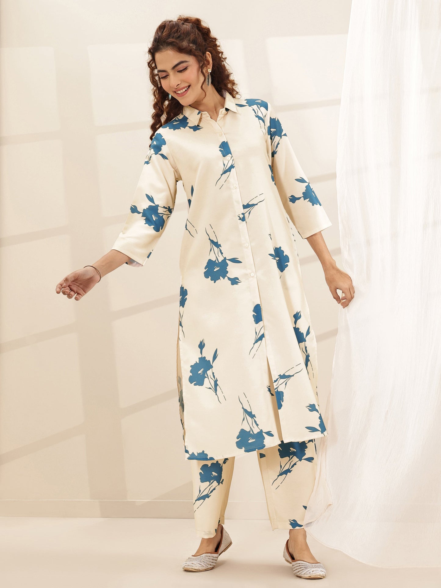White Printed Cotton Blend Straight Kurta Set