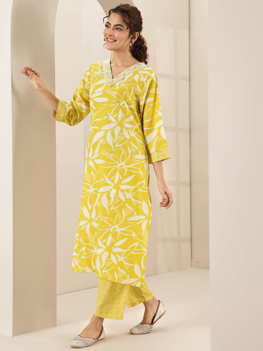 Yellow Printed Cotton Blend Straight Suit Sets With Dupatta