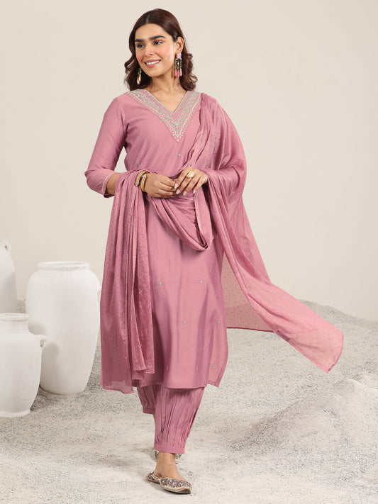 Mauve Embroidered Silk Blend Straight Suit With Dupatta