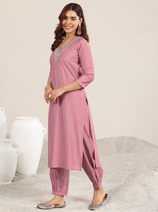 Mauve Embroidered Silk Blend Straight Suit With Dupatta