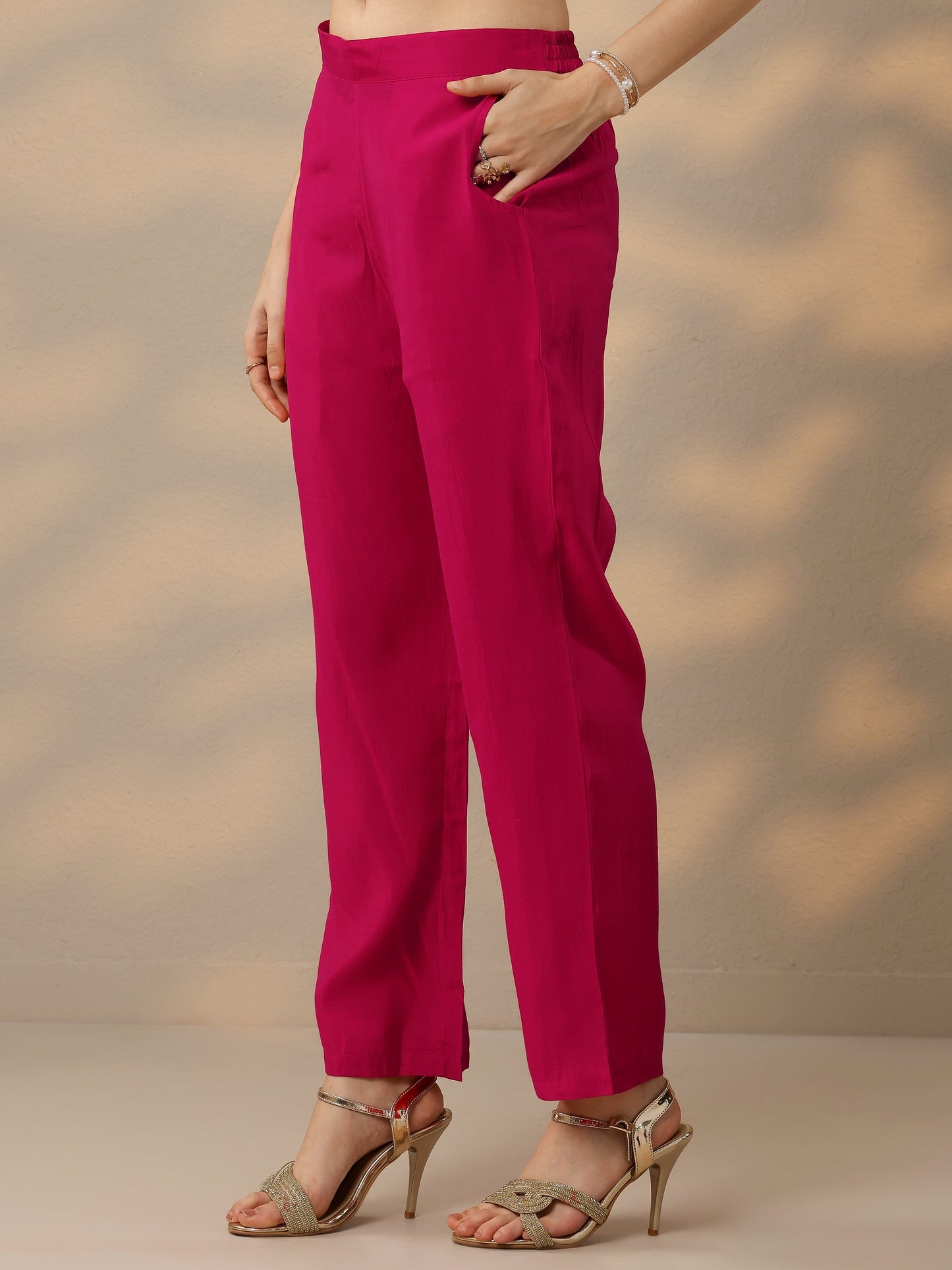 Pink Embroidered Silk Blend Straight Suit Set With Dupatta