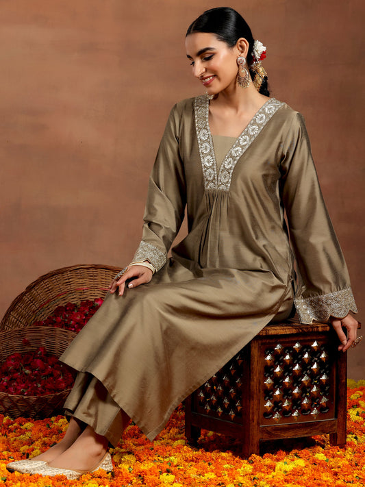 Gold Yoke Design Silk Blend Straight Kurta Set
